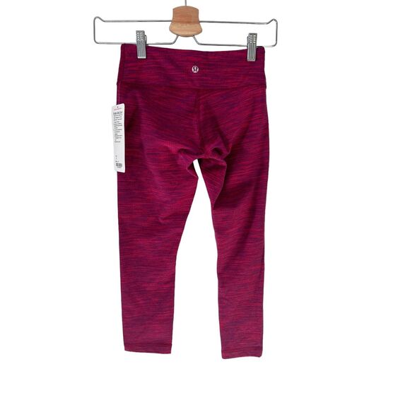 LULULEMON Wunder Under Crop  Jacquard Flaming Tomato Bumble Berry  size 2 NWT - Picture 14 of 14
